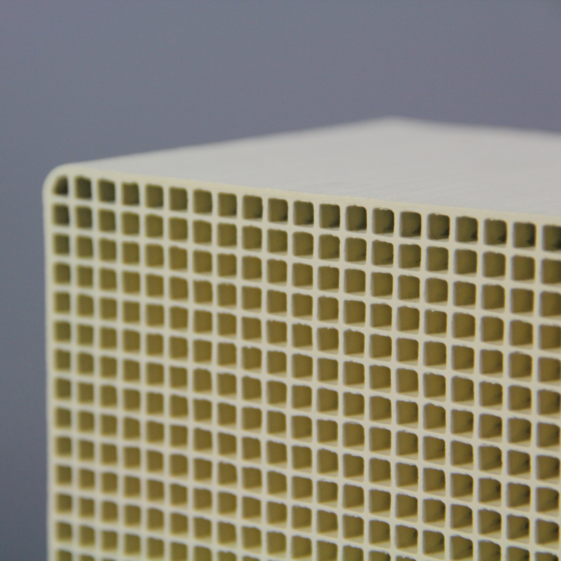 脫硝催化劑的廠家應該怎么樣來選擇比較放心 脫硝催化劑的廠家應該怎么樣來選擇比較放心